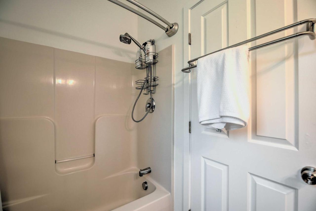 Apartamento Airy And Bright Hideaway Near Smugglers Notch! Cambridge Exterior foto